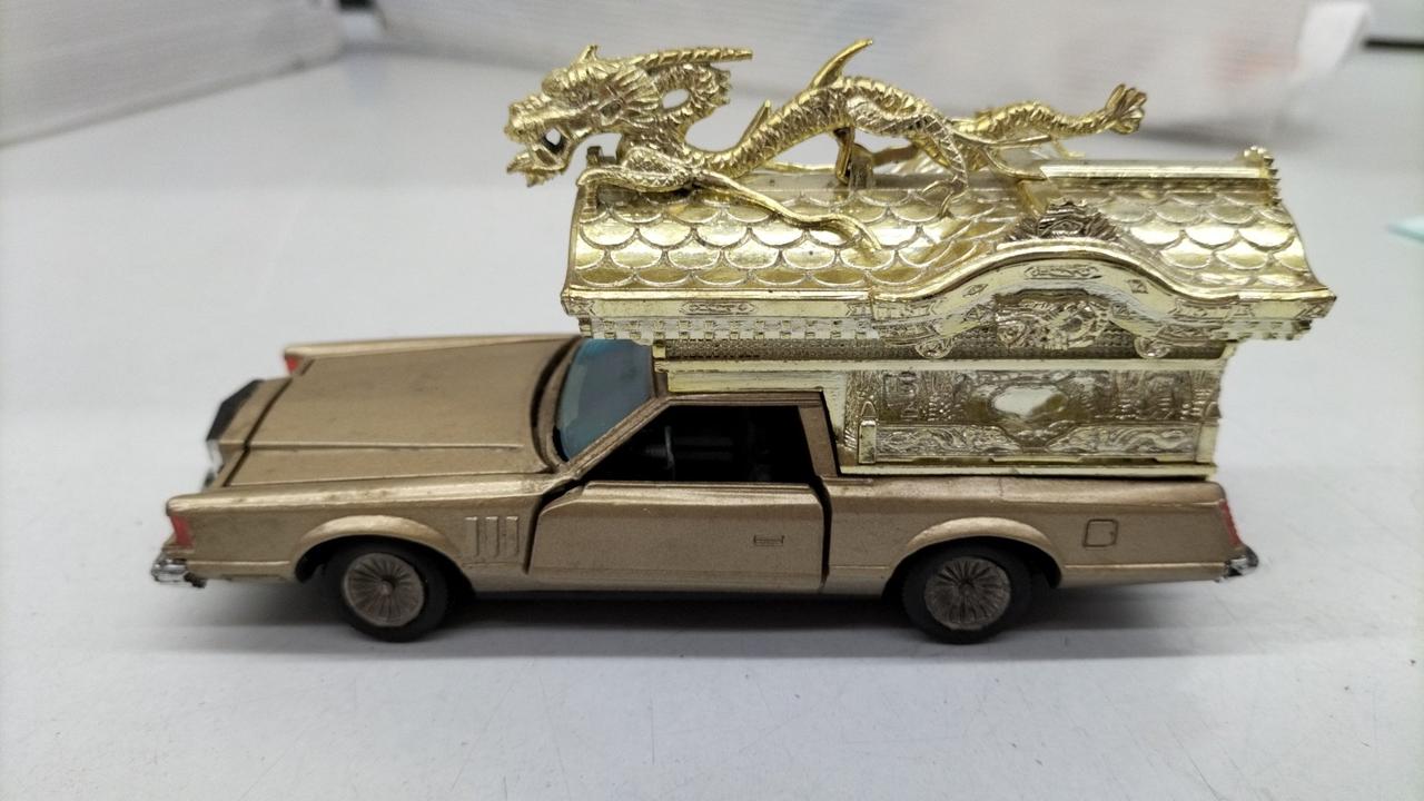 ヨネザワ|リンカーンコンチネンタル 霊柩車|【ハードオフ公式通販