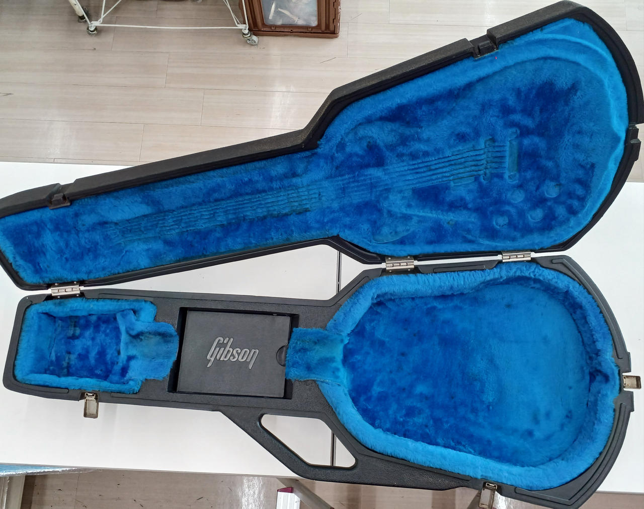 GIBSON|ハードケース|【ハードオフ公式通販】オフモール|2014530000002387