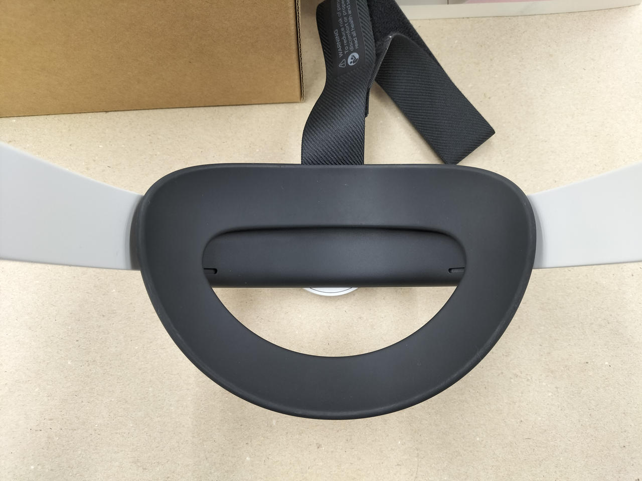 オキュラス(OCULUS)|Meta Quest 2 64GB Eliteストラップ付属|【ハード