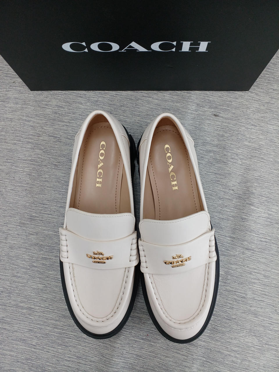 コーチ(COACH)|ルーシーローファー/23CM|【ハードオフ公式通販】オフ