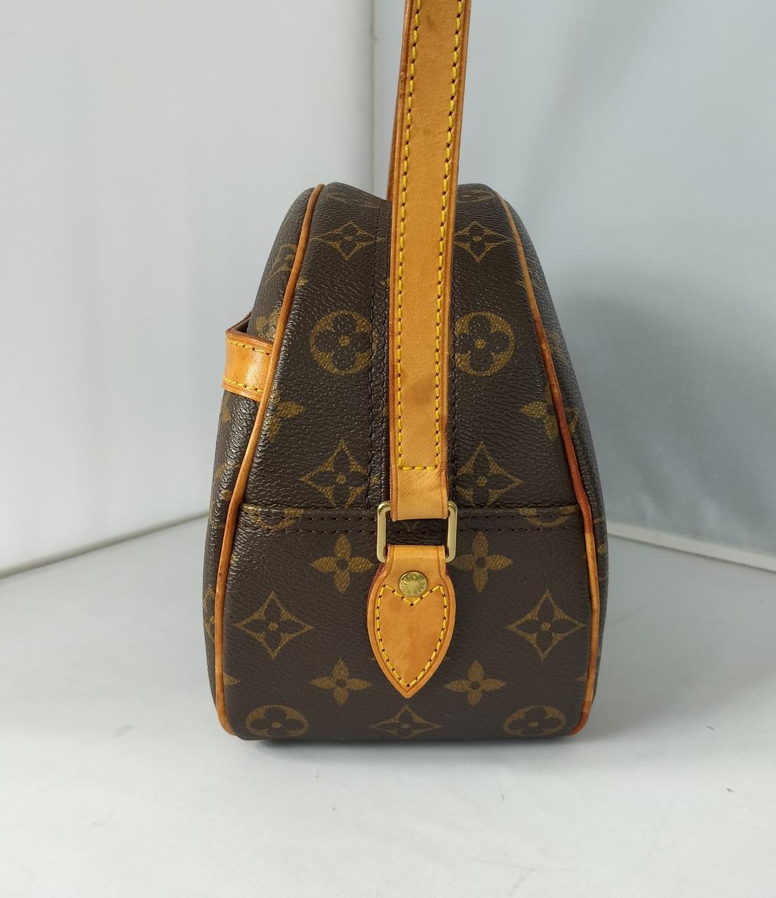 LOUIS VUITTON|ルイヴィトン ブロワ モノグラム ショルダーバッグ