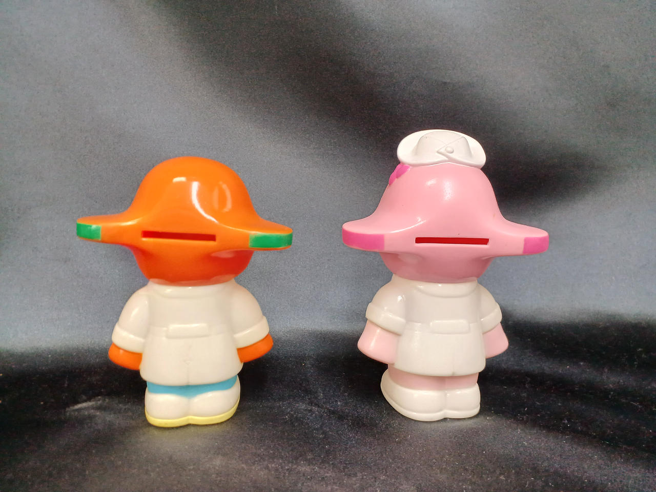 佐藤製薬|ドクターサトちゃん&ナースサトコちゃん 貯金箱|【ハードオフ