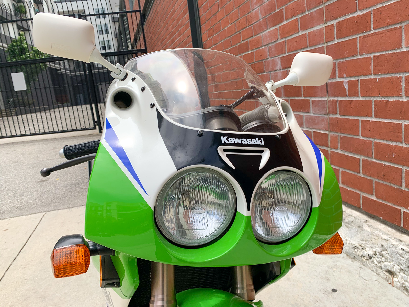 1992 Kawasaki Ninja ZX-7R K2 – Iconic Motorbike Auctions