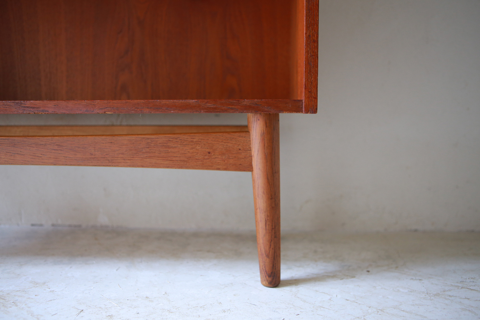 Book Shelf by Johannes Sorth | phono | 金沢 北欧 中古家具