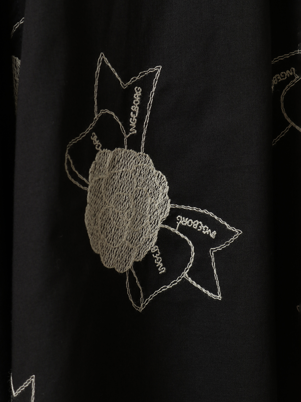 カメリアリボン刺繍スカート｜ピンクハウスオフィシャルオンライン