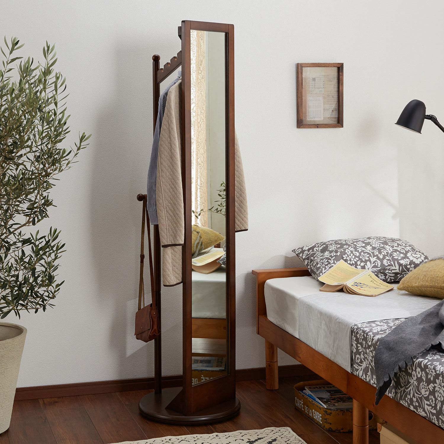 ハンガーラック付き回転スタンドミラー（ハンガーラック）｜通販の