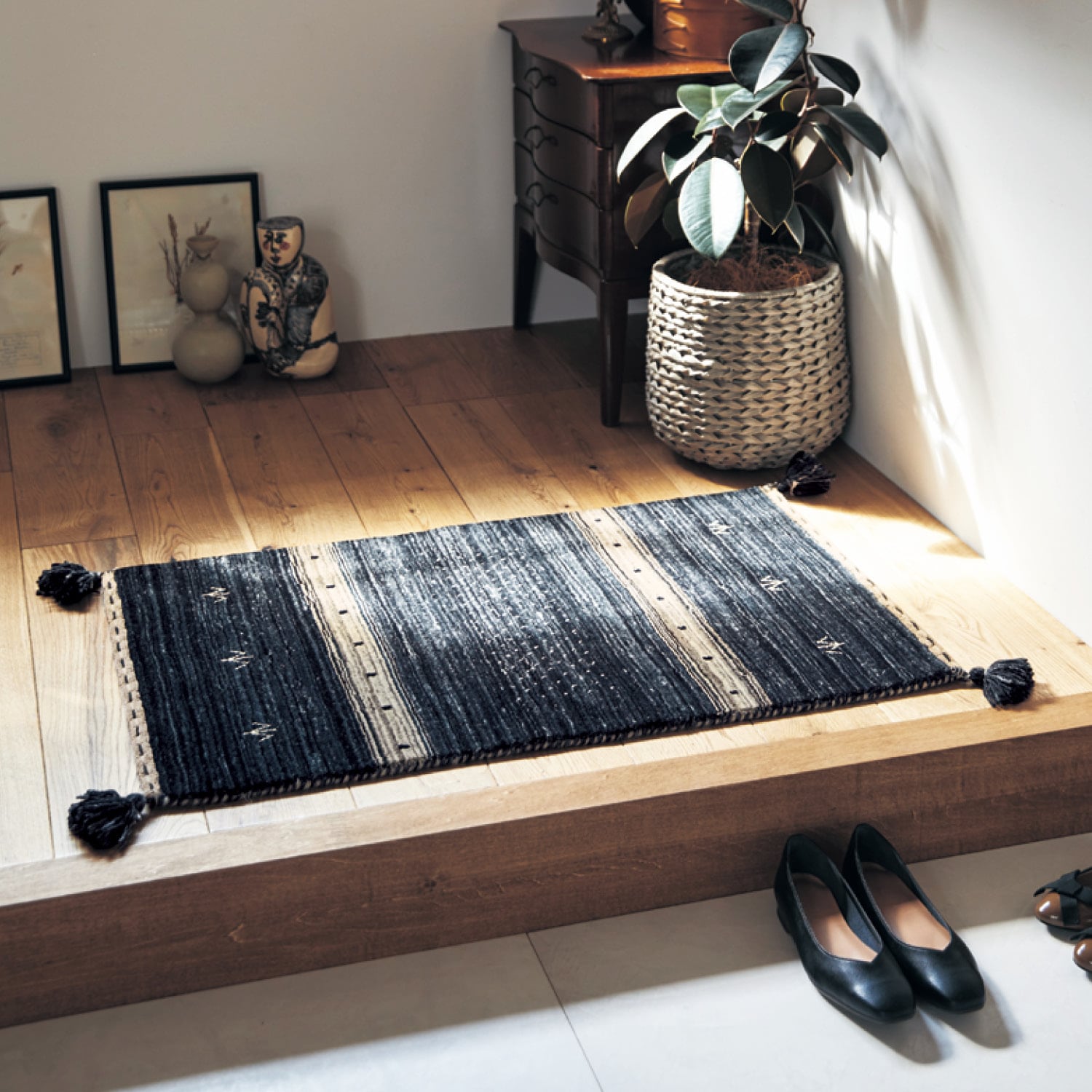 無染色ウール100％手織りギャッベ玄関マット（玄関マット）｜通販の