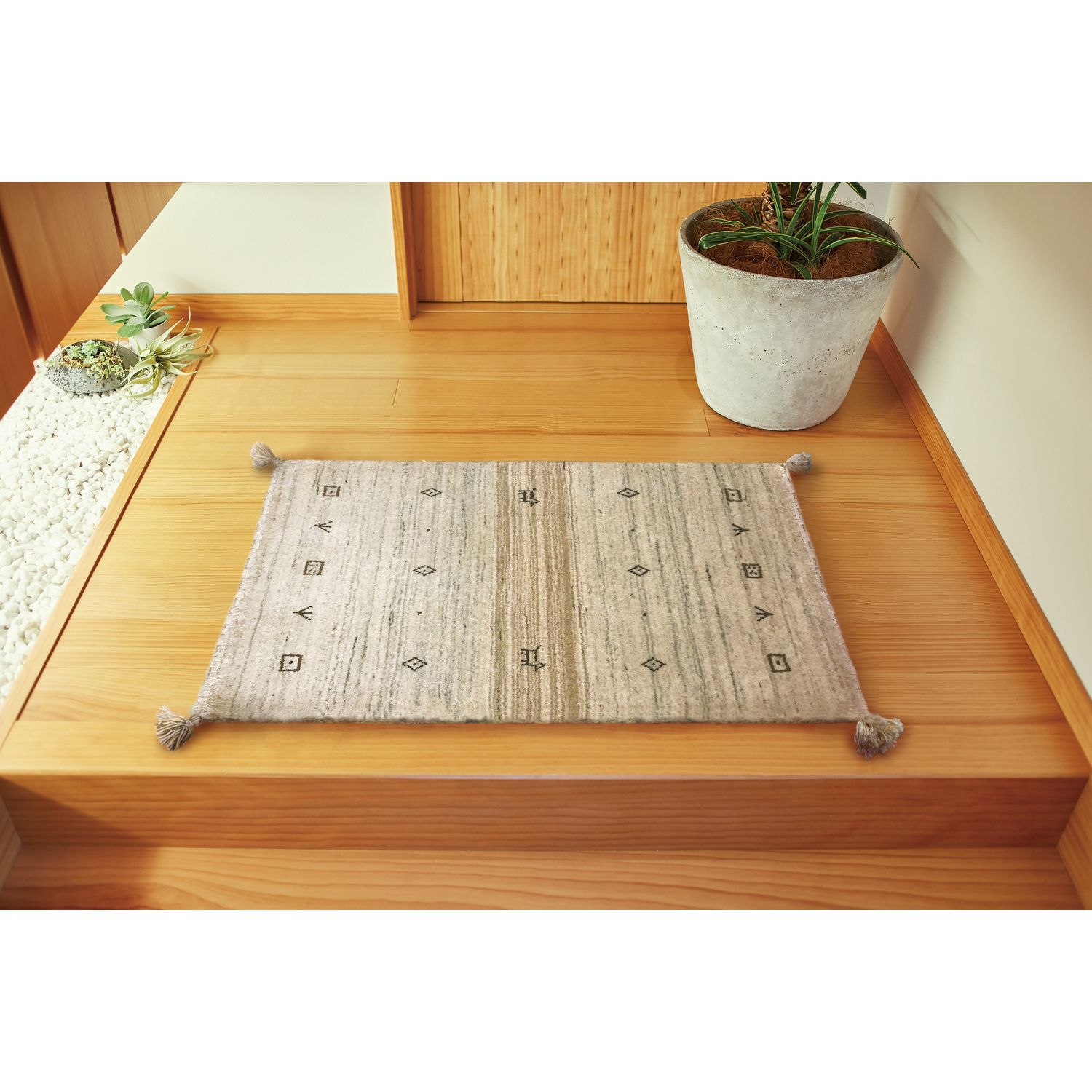 無染色ウール100％手織りギャッベ玄関マット（玄関マット）｜通販の
