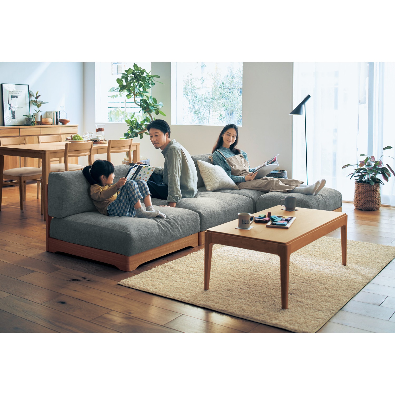 展示品】ACTUS OWN-S フラットソファ クッション付き