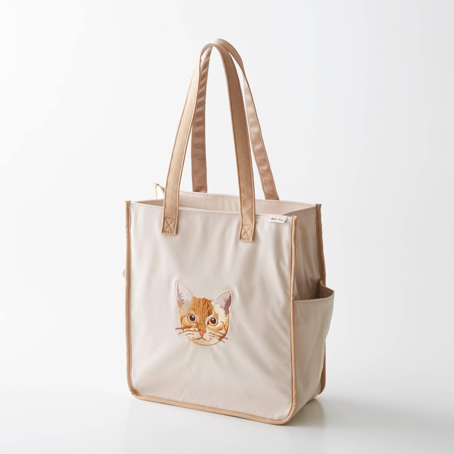 ネコ刺繍 A4対応トートバッグ(レガート ラルゴ/Legato Largo)｜通販の
