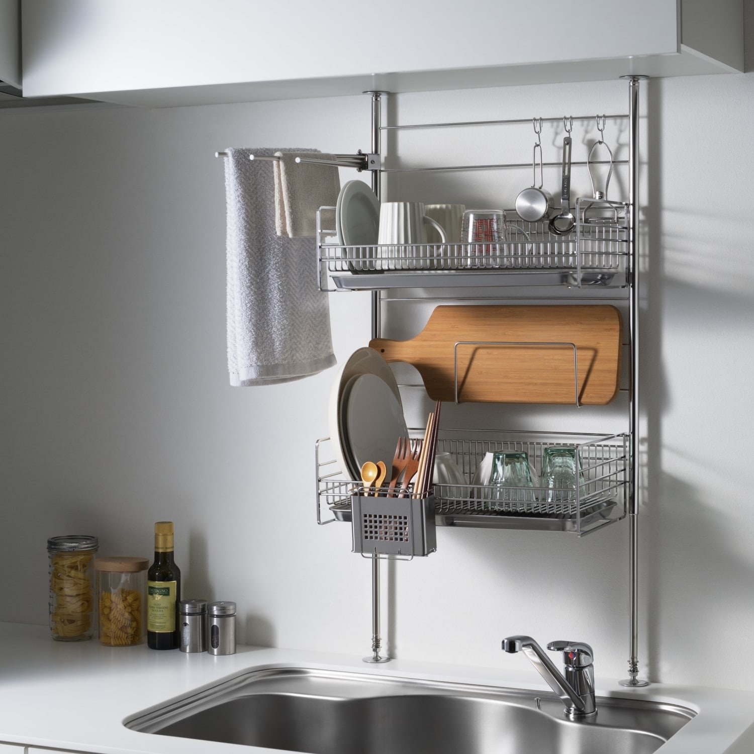 燕三条で作る突っ張りステンレス水切りかご｜通販のベルメゾンネット