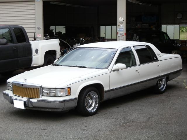 キャデラック フリートウッド 1993年モデル ベースグレードの価格