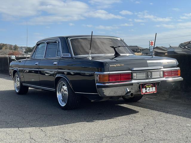 日産 プレジデント ソブリンVIP 車検整備付 17インチアルミメッキ