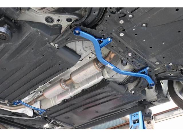 スズキ スイフトスポーツ ZC33S SWK ローダウサス交換 サスペンション