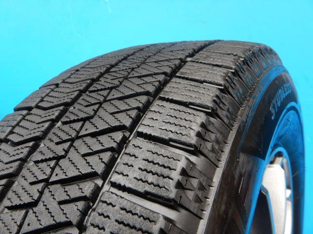 アルファード、ヴェルファイアに装着できる16インチスタッドレス