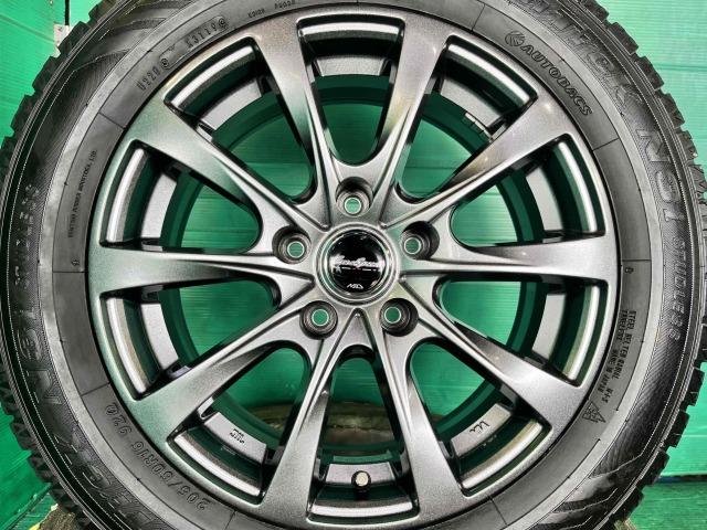 ノア パーツ情報 現行の90系ノア、VOXY、プリウスαなどに装着できる