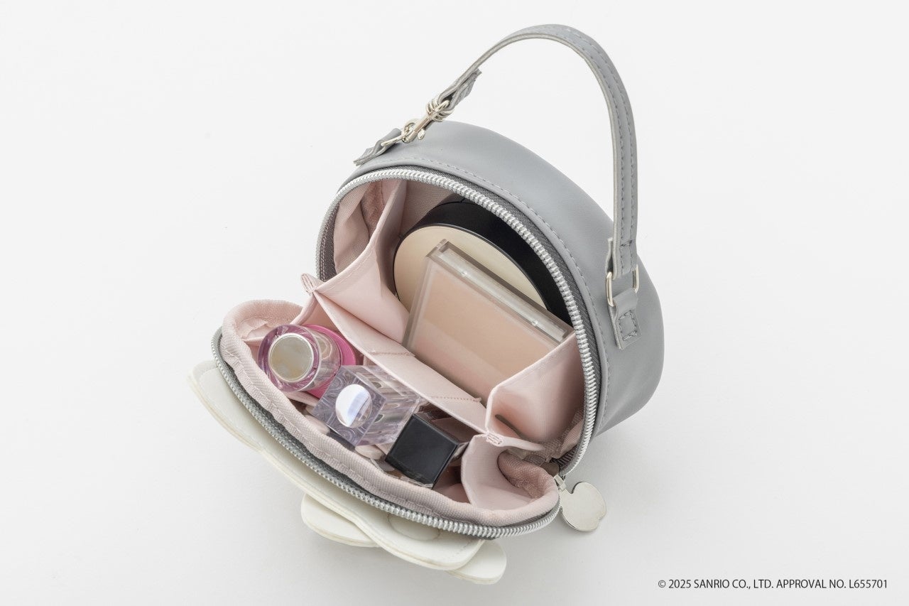 SNSで大反響】 BRILMY×ハローキティ 『ズボラに優しいミニコスメポーチ