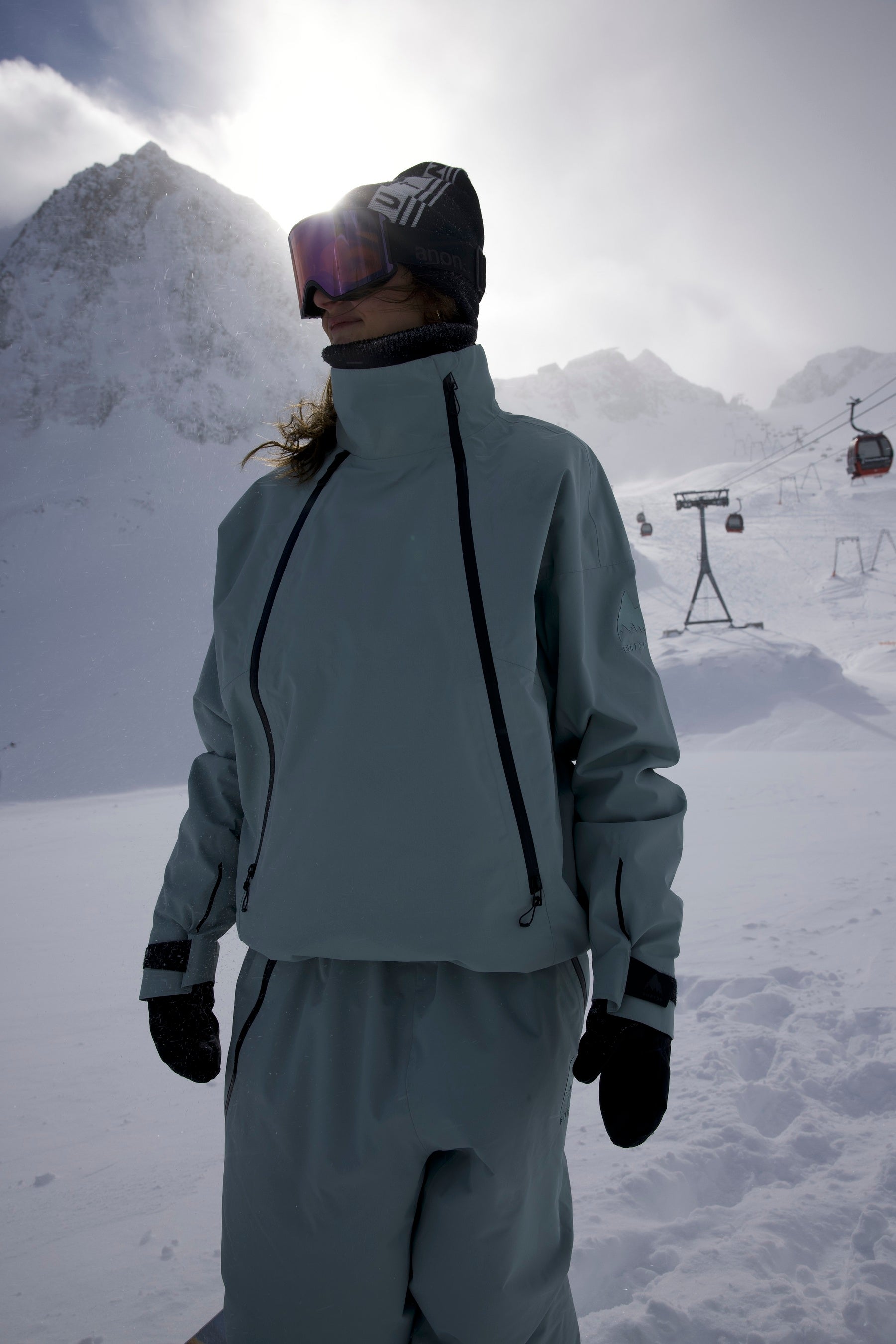 トレンドのデザインとシルエットにこだわったジェンダーニュートラルな