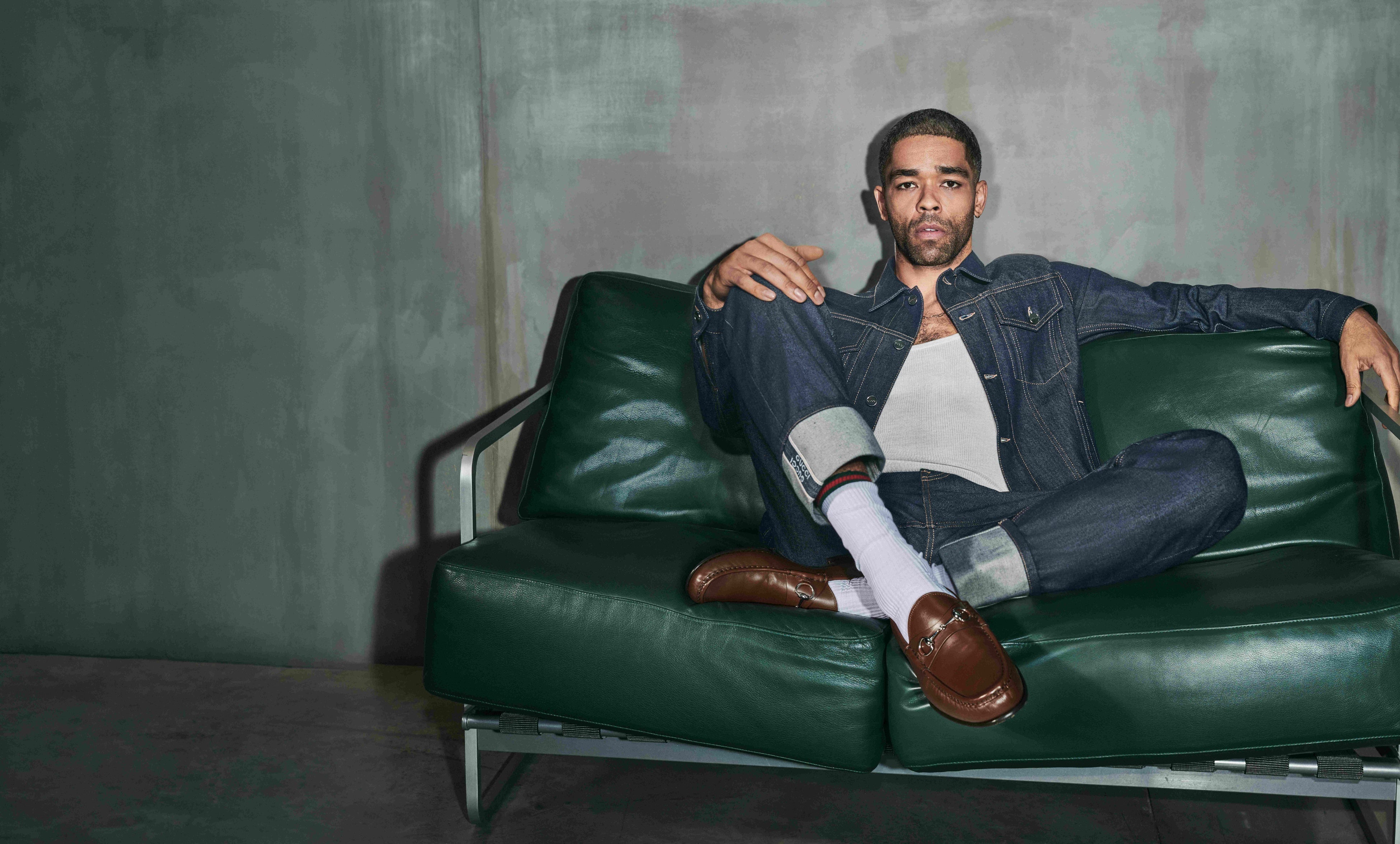 グッチ ホースビット1953〕ローファーの最新広告キャンペーンに