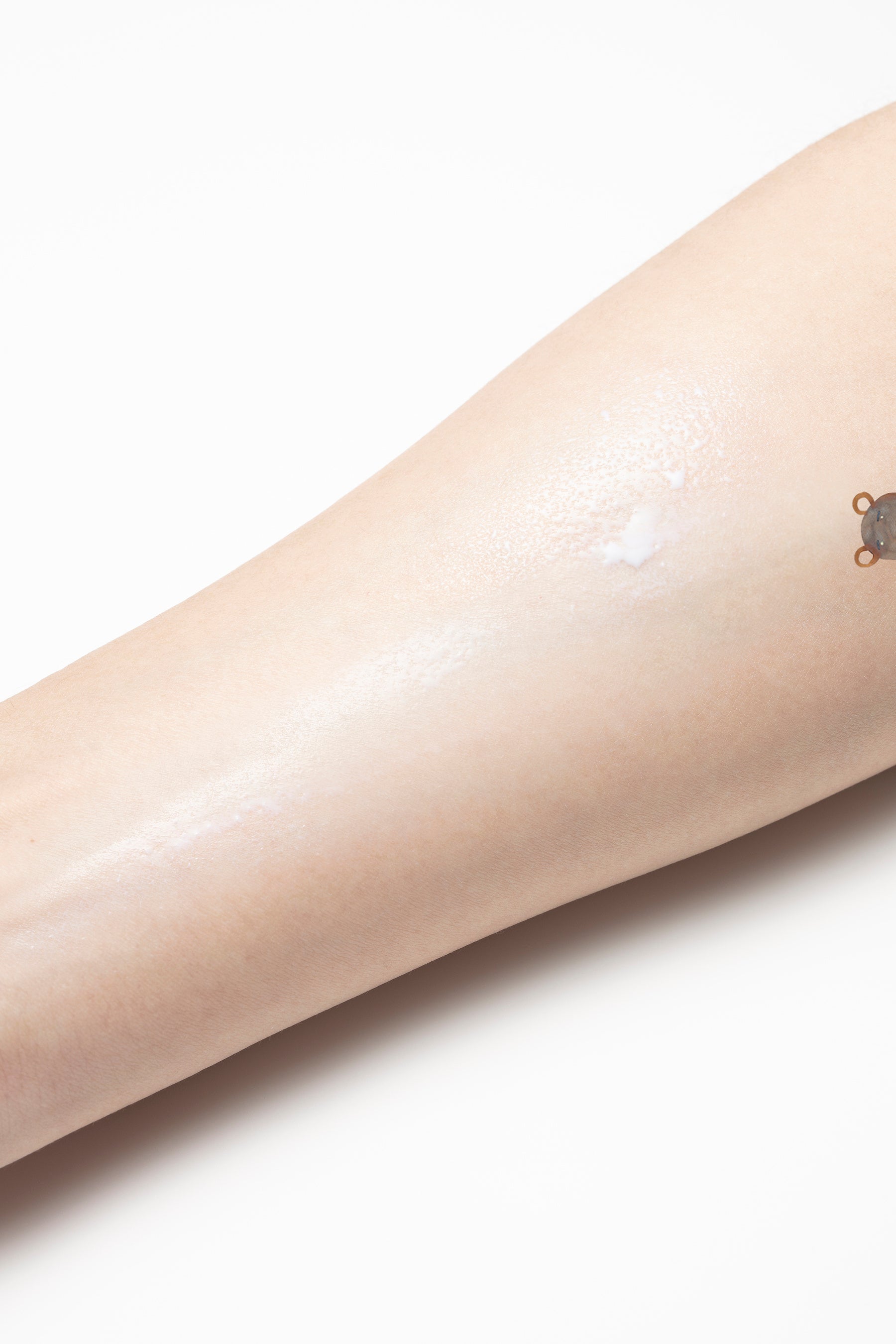 使いやすさそのままに。完全ノンケミカル* UVスプレーとして日本最高値