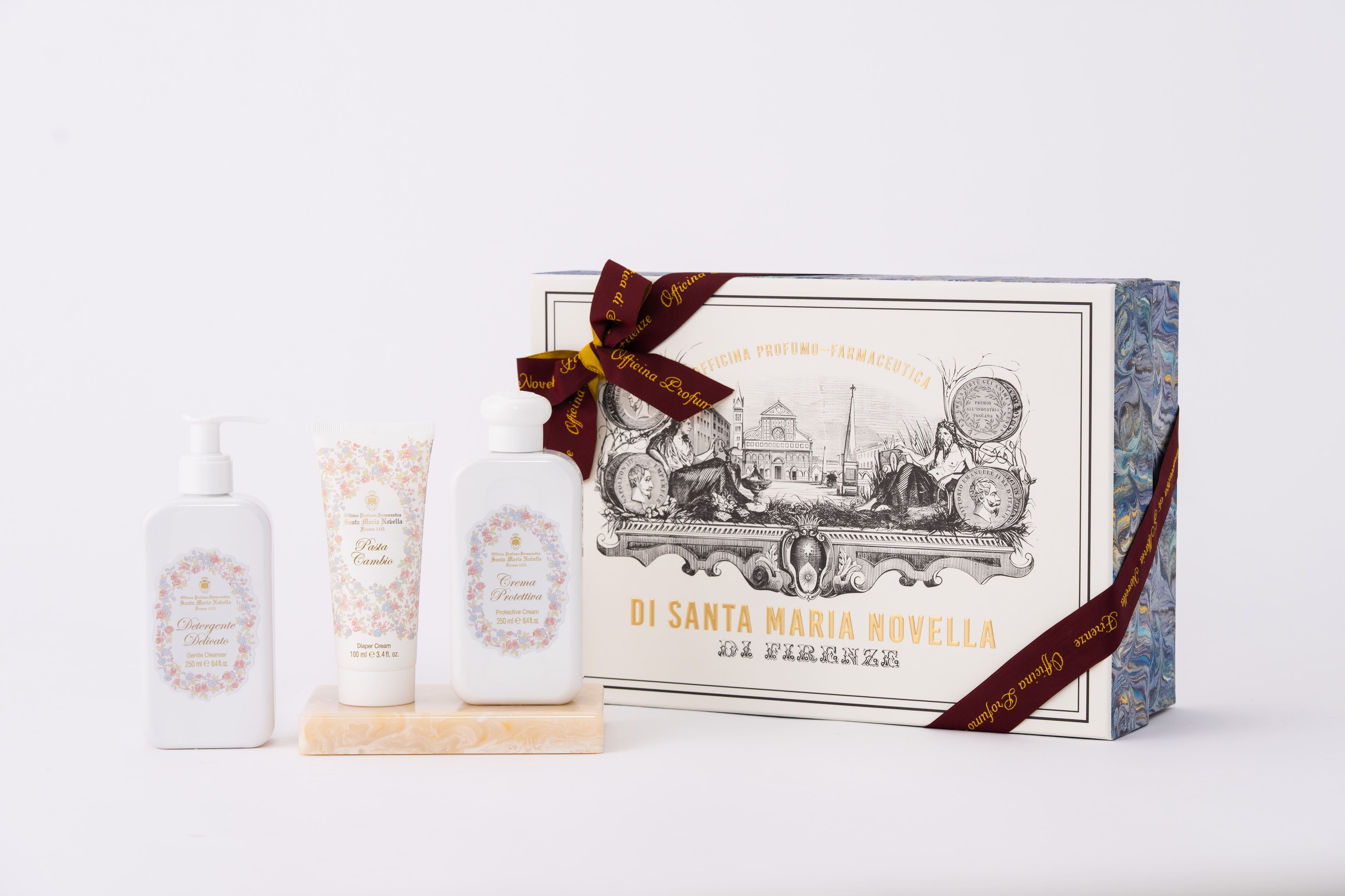 世界最古の薬局” サンタ・マリア・ノヴェッラによる新しい門出を香りで