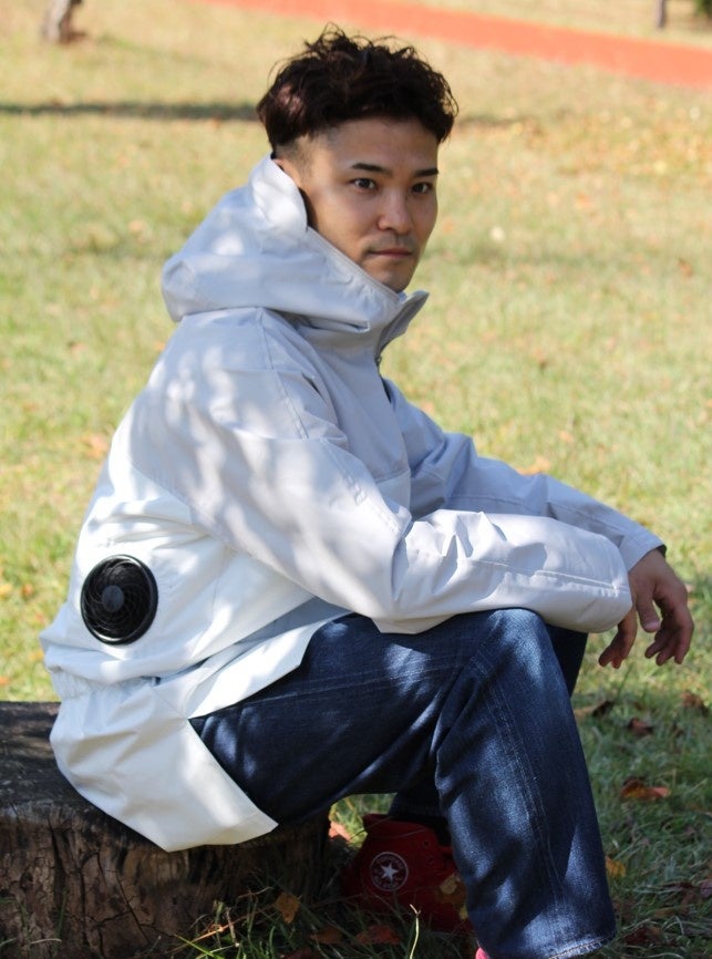 難病：色素性乾皮症のためのファン付きUV防護服の大人用を新たに販売を