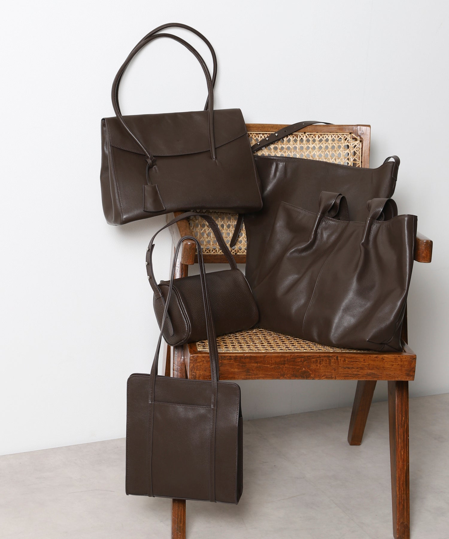 Firsthand定番のオリジナルレザーBAGコレクションに25春夏の新作が登場