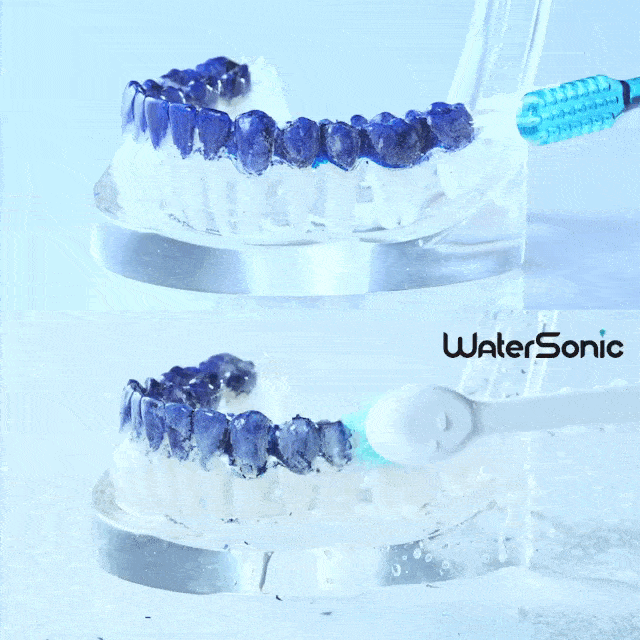 1台で全ての汚れを落とす 「 水流音波歯ブラシ Water Sonic ウォーター