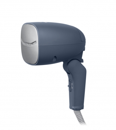 旅行先でファッションに気遣う日本人は過半数 ～ 衣類スチーマー