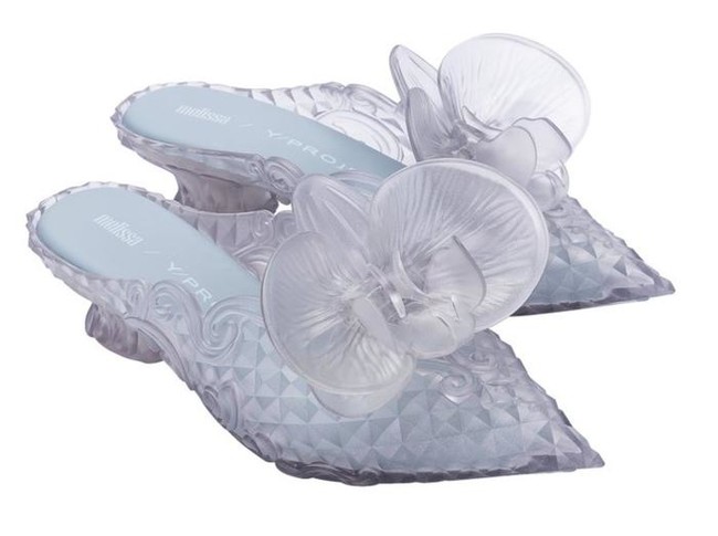 Melissa (メリッサ) x Y/PROJECT (ワイ・プロジェクト)を伊勢丹新宿店