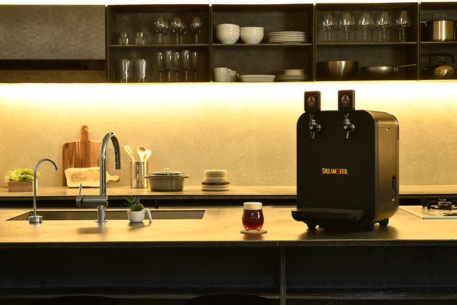 全国各地のクラフトビールを家庭用本格ビールサーバーで楽しめる会員制