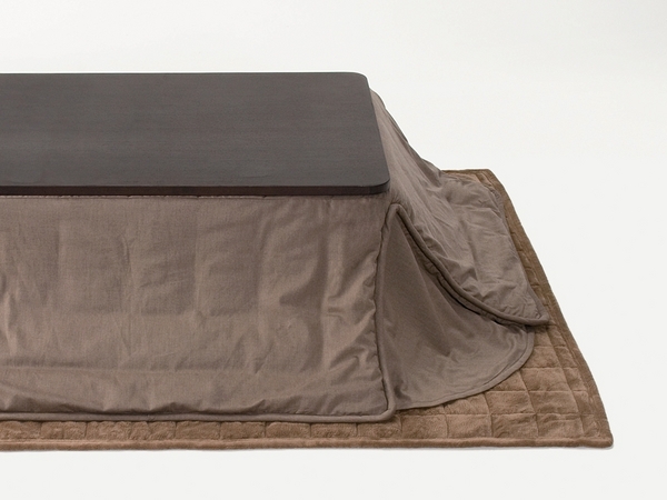 無印良品「四隅の広がらないこたつふとんセット」新発売のご案内