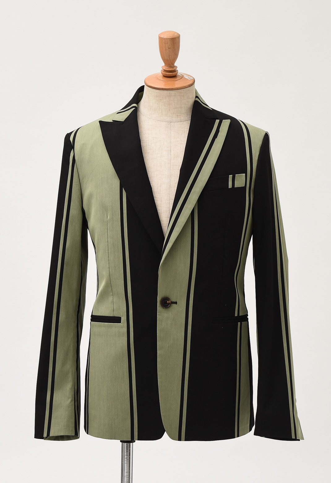 Vivienne Westwood スーツ・ジャケット | 撮影衣装レンタルのマナマナ