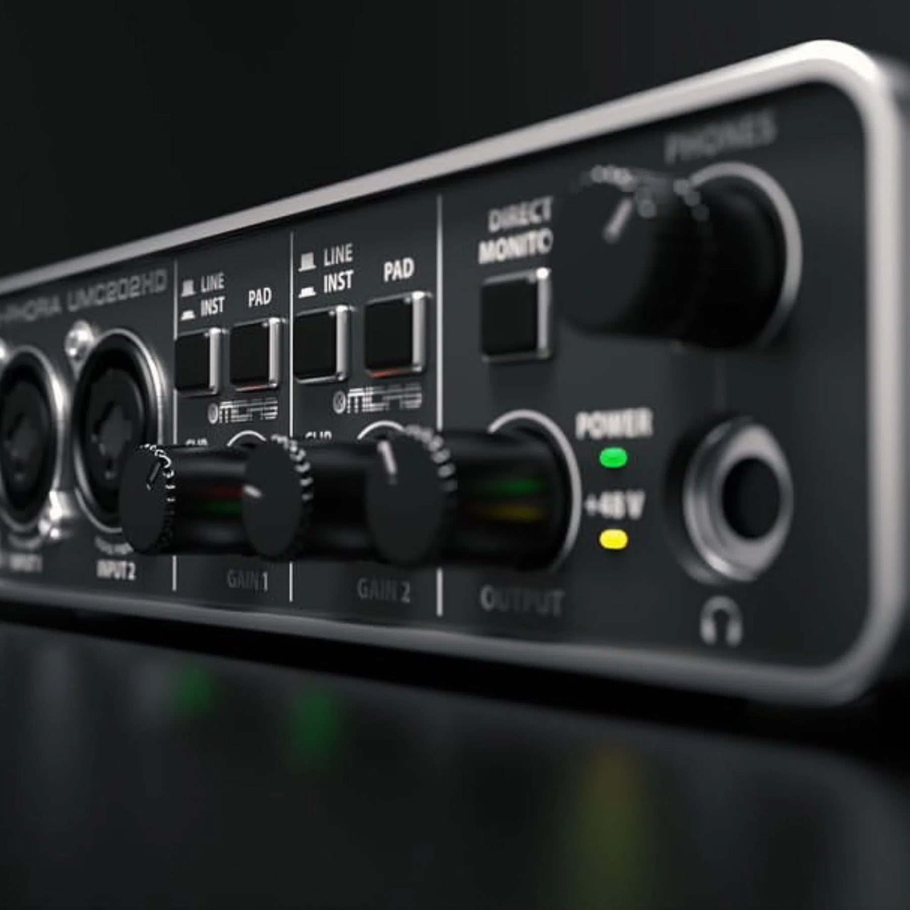 Behringer U-PHORIA UMC202HD Audio Interface | Qatar Home Studio