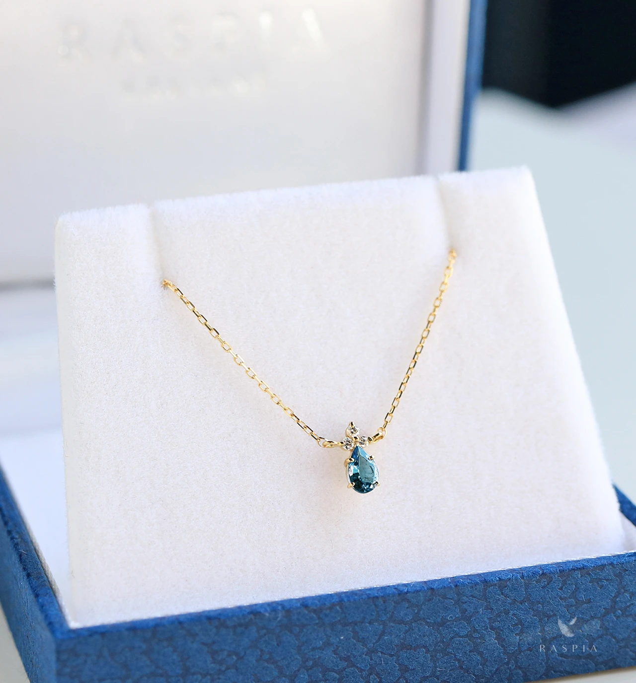 K18 ロンドンブルートパーズ＆ダイヤモンドのネックレス ~Ello Lilas