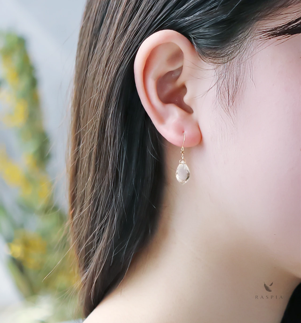 4月誕生石 ロッククリスタル / クォーツ(シャンデリアカット) K10