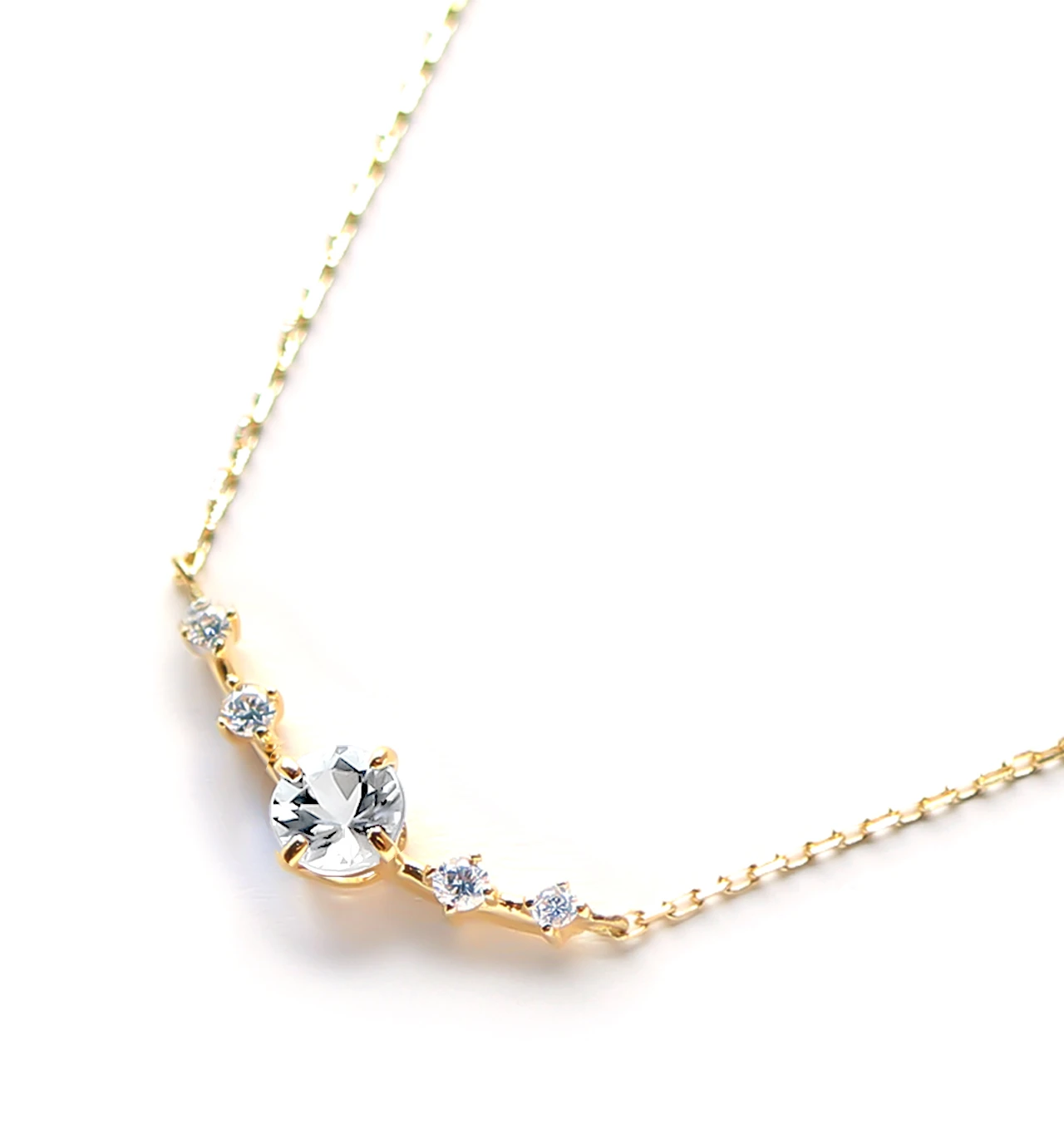 ホワイトサファイア ジュエリーブランド「RASPIA Jewelry」