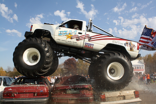 KYOSHO MONSTER TRUCKS USA-1 GP Nitro/VE Brushless Electric - KYOSHO RC