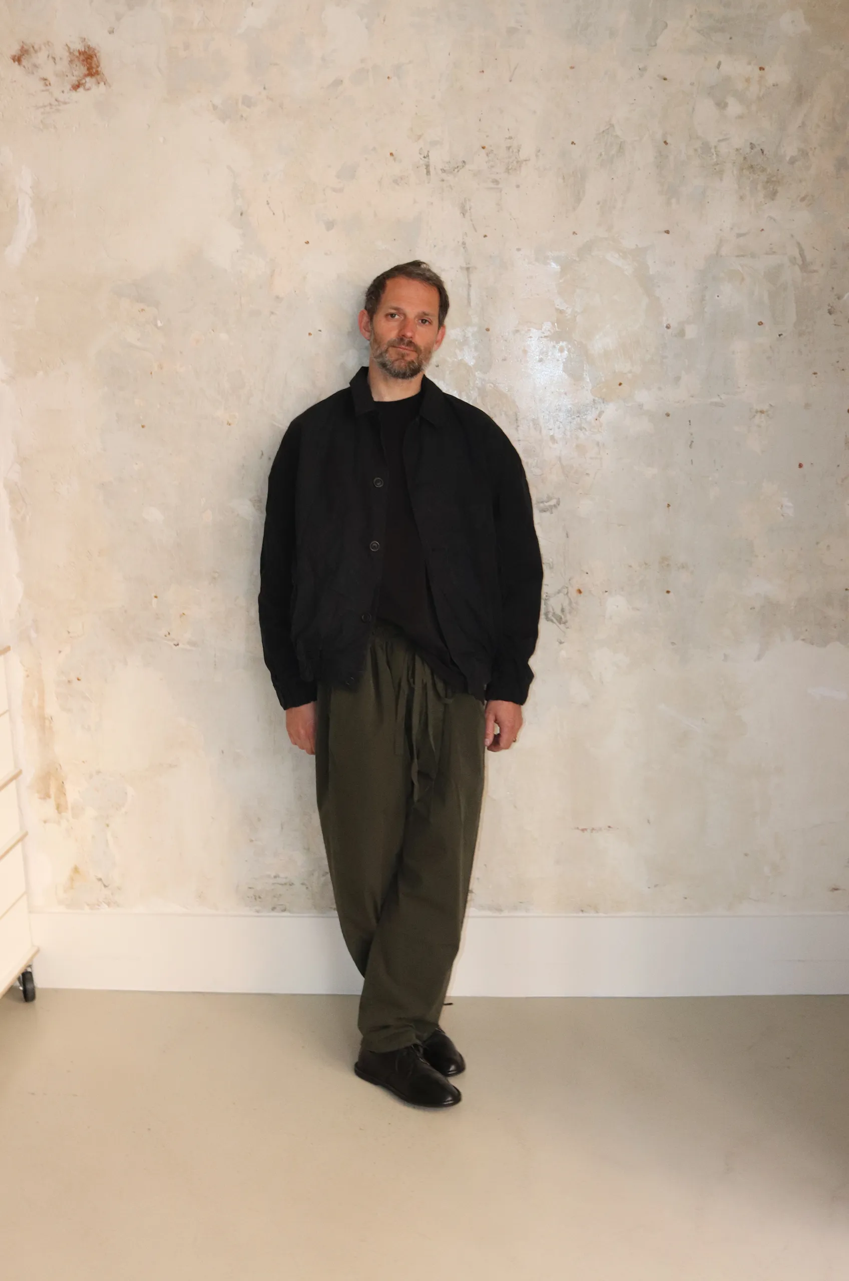 Casey Casey - Denmark Pant Paper Cot Dark Khaki - Rendez-vous Store