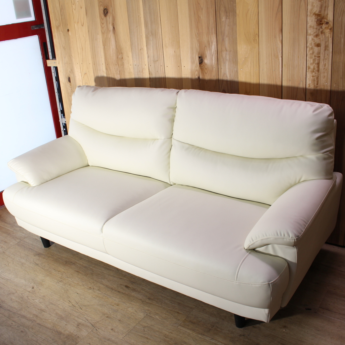 ニトリ ホワイトレザー2人掛けソファ ニトリ（NITORI） ソファー