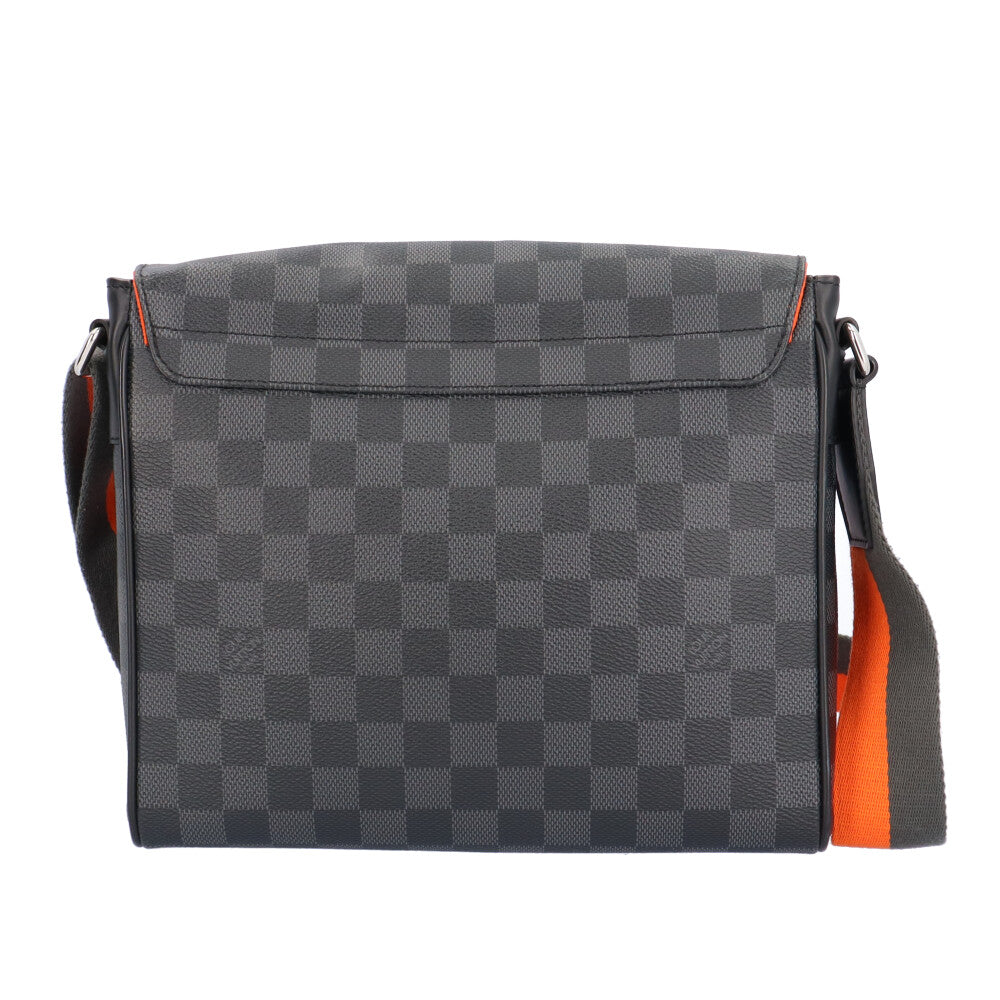 LOUIS VUITTON Louis Vuitton District PM NM Damier Graphite