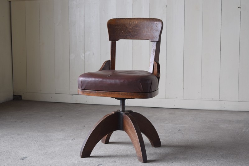 アンティーク ナラ材 郵便局の仕分け回転椅子 | REFACTORY antiques