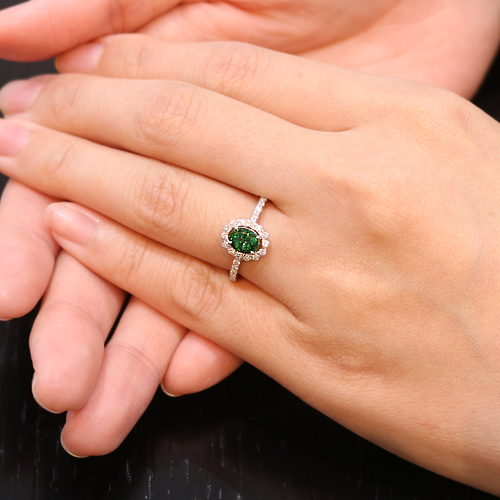 グリーンガーネット（ツァボライト）0.7ct ダイヤ プラチナ リング