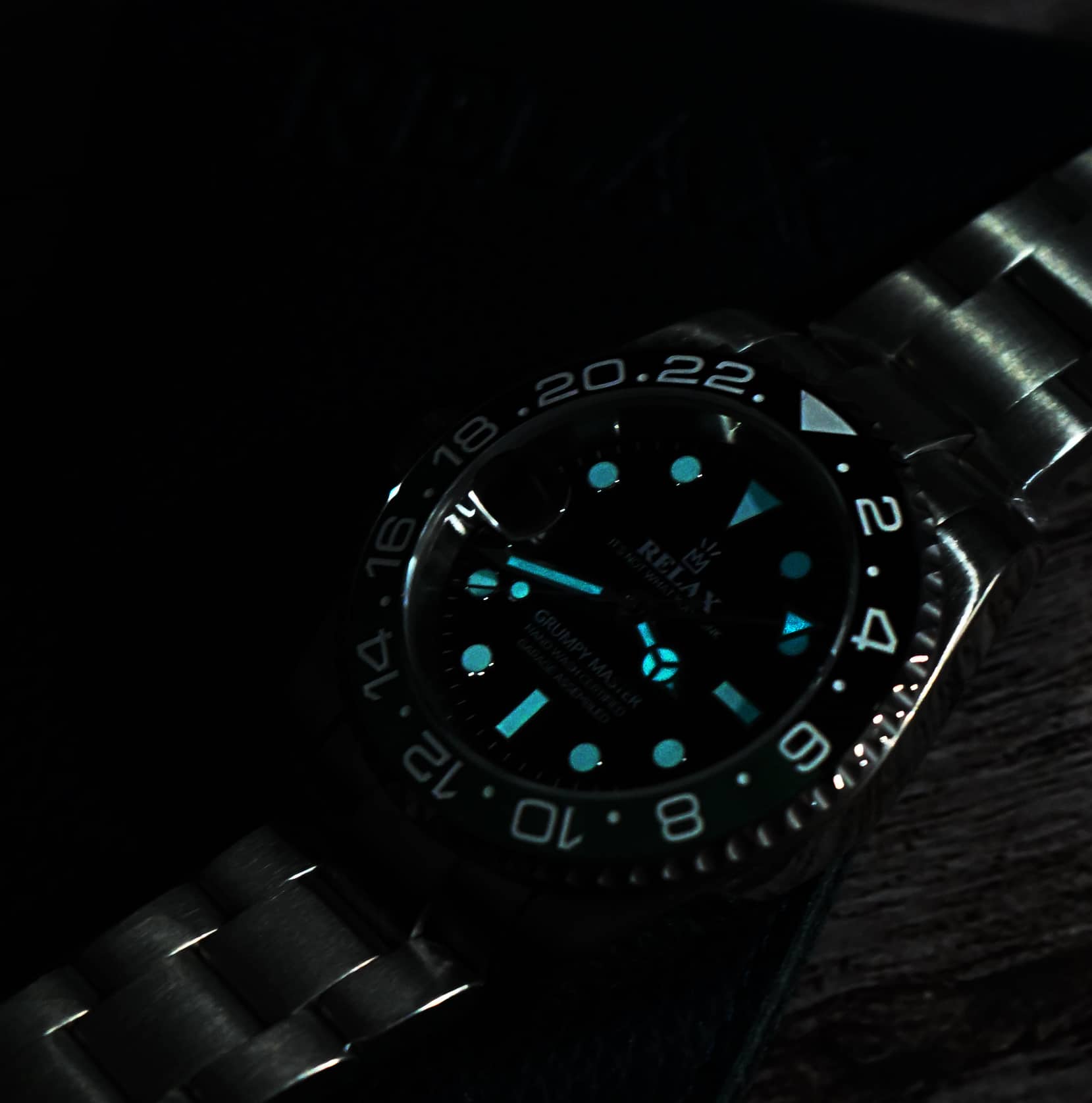 Relax Leftie Green & Black GMT - Relax by Atelier Perpetuel