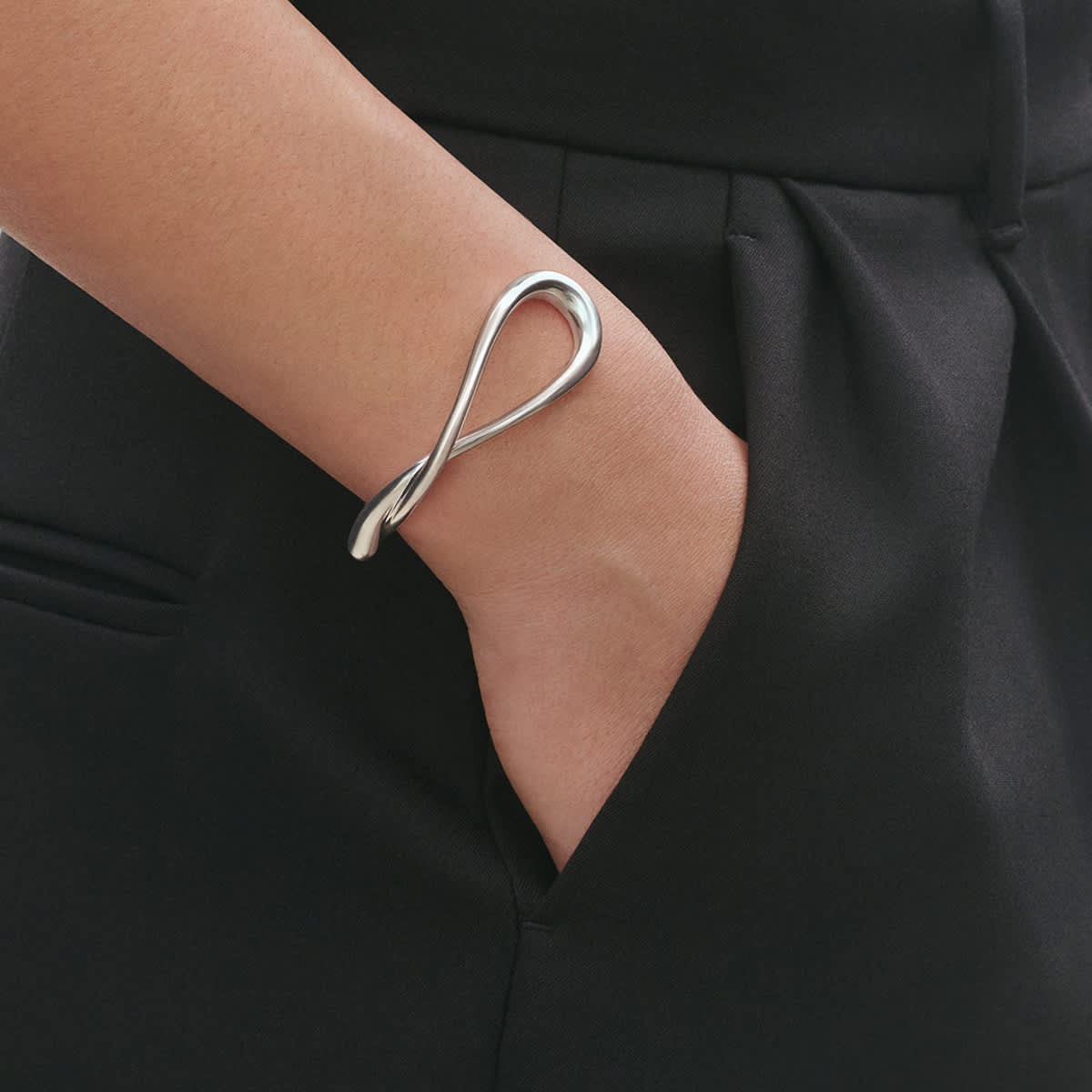 マーシー (MERCY) ツイストバングル I Georg Jensen