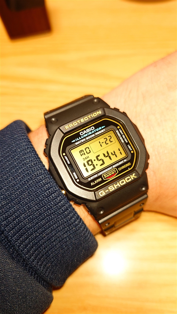 価格.com - 『ゴールド液晶が良い雰囲気』カシオ G-SHOCK DW-5600EG-9V