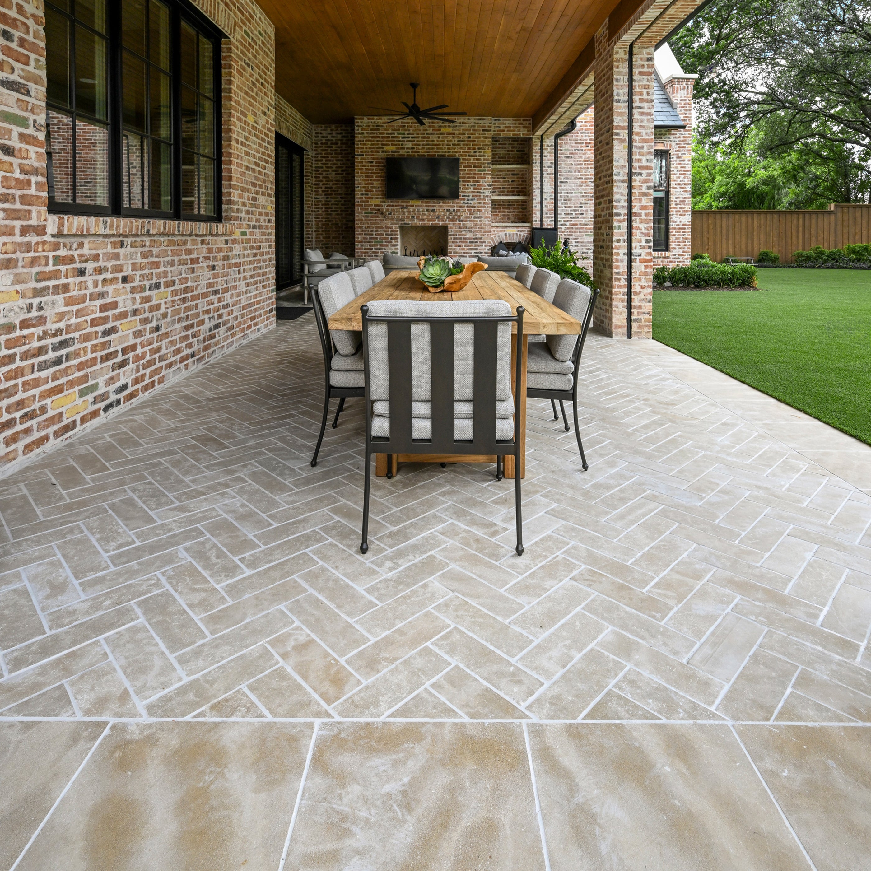 Azru Sand 6x6 Moroccan Limestone | Tumbled & Honed