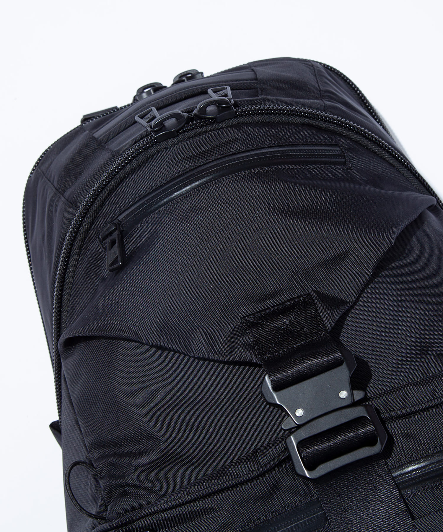 ITEMS / F/CE ONLINE STORE