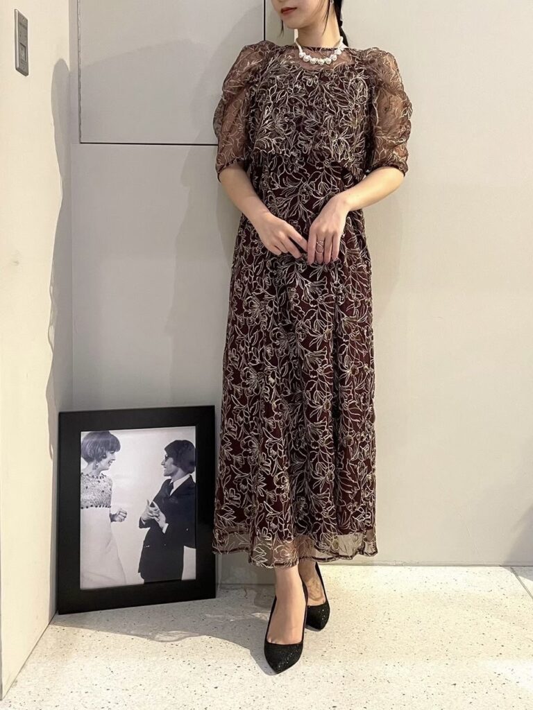 LE'RURE Whole race layered dress – ROOM903