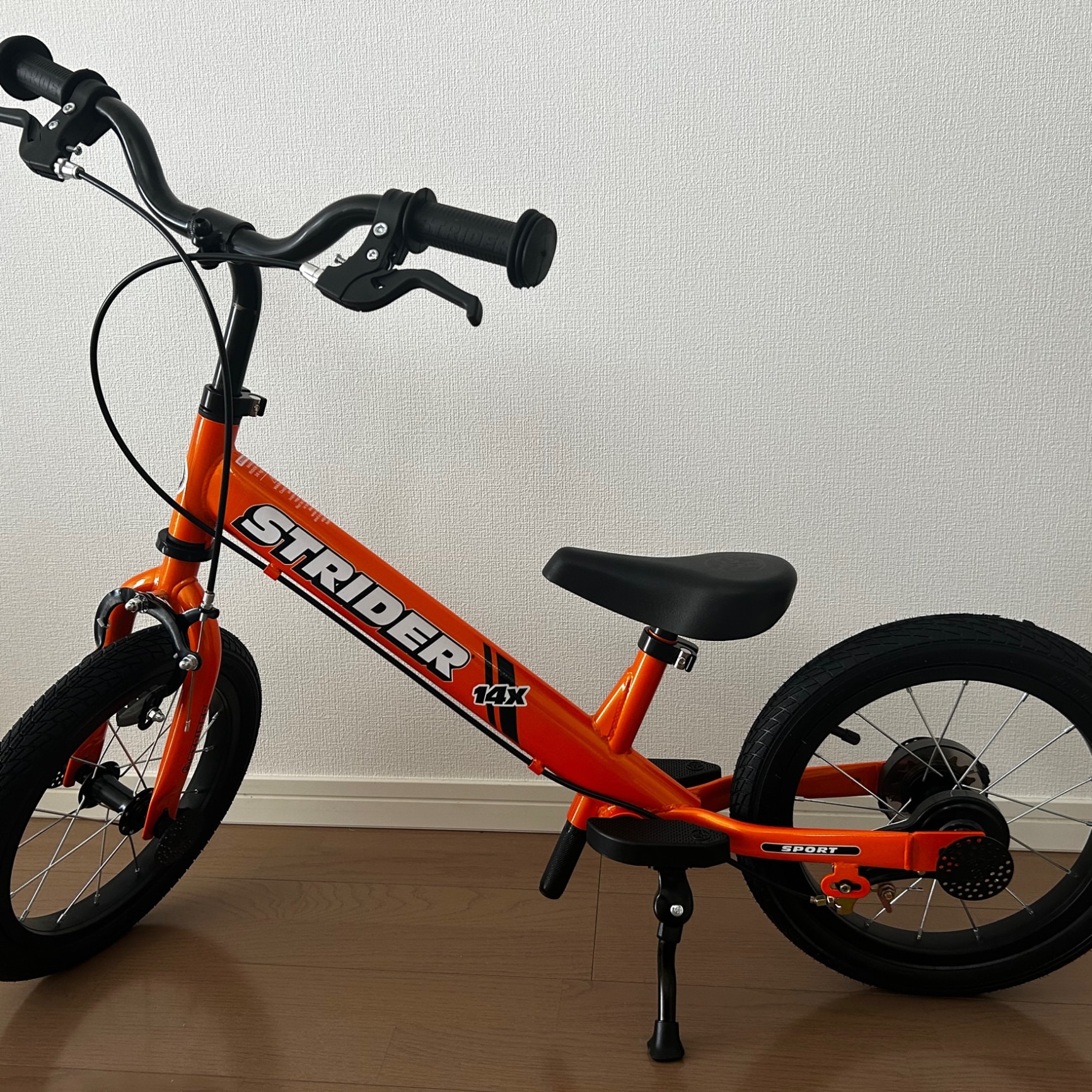 ストライダー オプションパーツ ストライダー 14x 専用キックスタンド